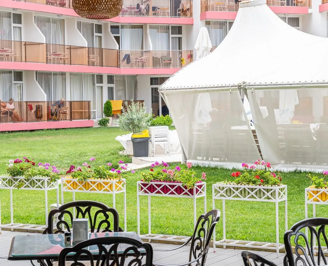 Flamingo Beach Hotel Sunny Beach