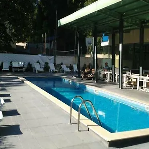 https://tsarevets.goldensandshotels.net