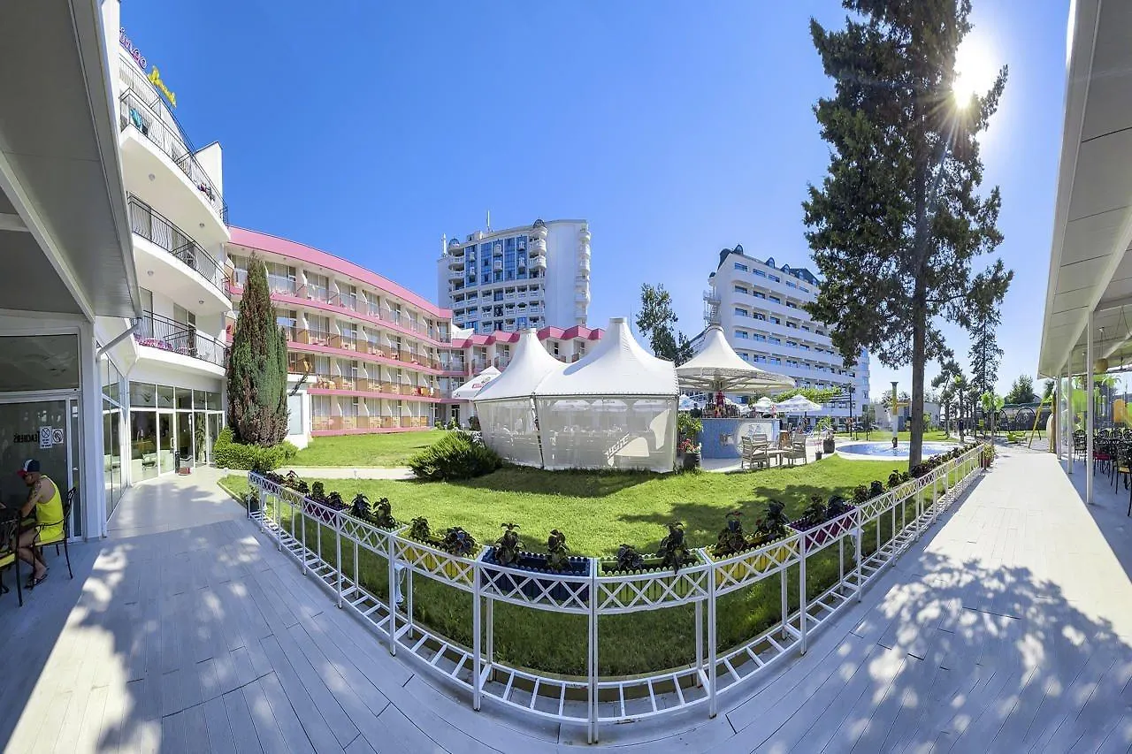 Flamingo Beach Hotel Sunny Beach