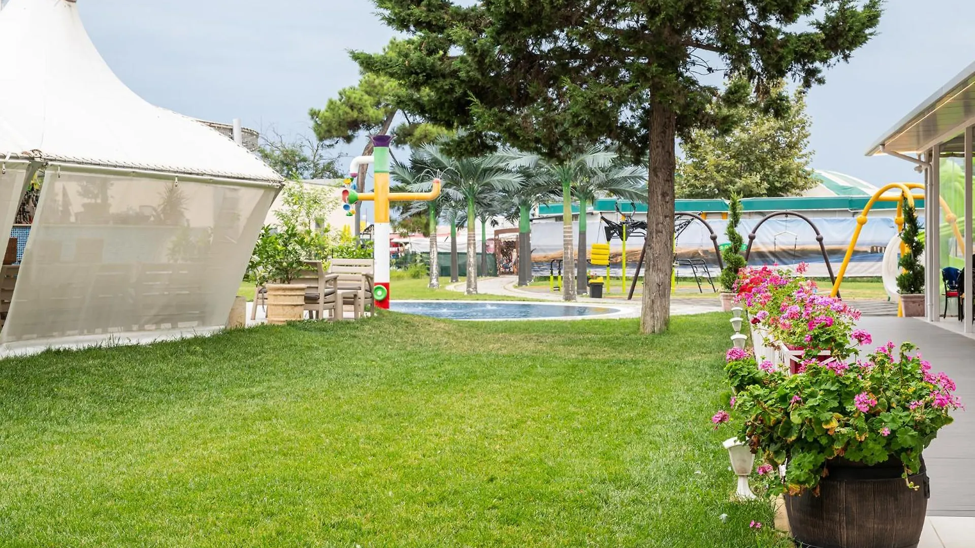 Flamingo Beach Hotel Sunny Beach